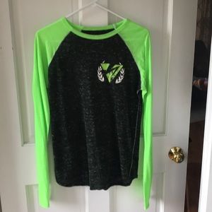 Super cute Society long sleeve tee from Buckle.
